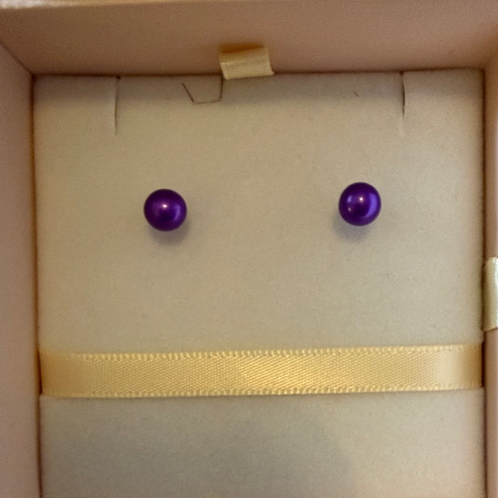 Vibrant Purple Pearl Earrings